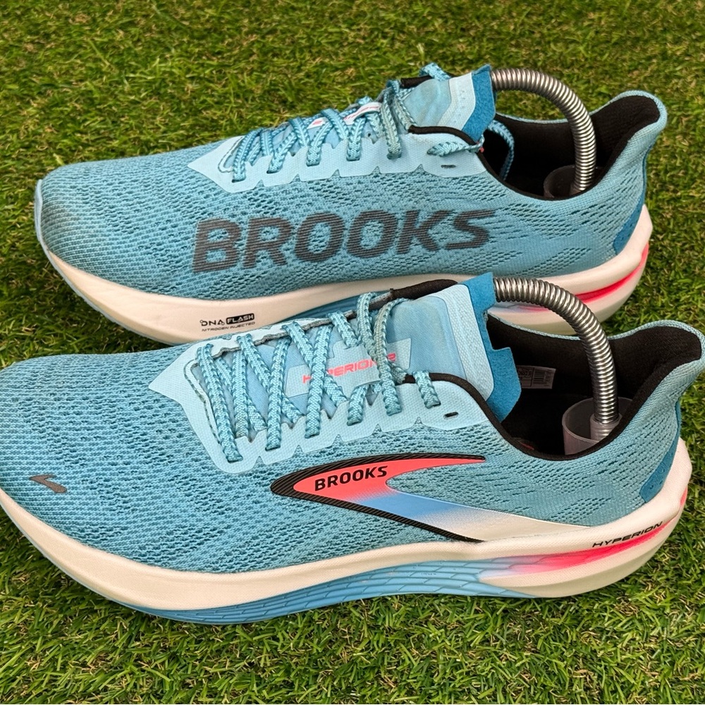Brooks Hyperion Elite 4 Men’s US 8 (D) | Crystal Seas/Diva Pink LIMITED EDITION